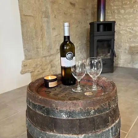 Nyaraló Chez Pere Thomas Pour 2-3 Pers