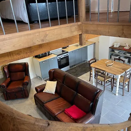 Chez Père Thomas Pour 2-3 Pers Champagne-Mouton