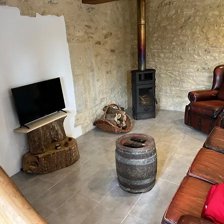 בית נופש Chez Pere Thomas Pour 2-3 Pers Champagne-Mouton